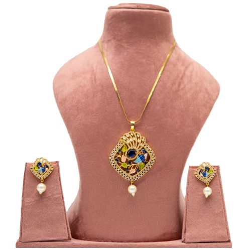 Royal Enamel Pearl Pendant Necklace Set for Women